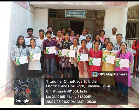 Govt. Digvijay Autonomous College-Certificate distribution of  B Sc 4th sem maths for completing internship from BIT Durg