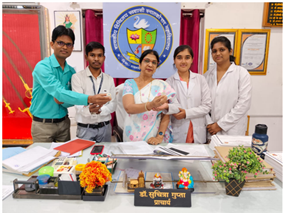 Govt. Digvijay Autonomous College-दिग्विजय कॉलेज के केमिस्ट्री विभाग के प्राध्यापक एवं छात्रों ने प्राकृतिक उत्पादों से बनाई हर्बल क्रीम